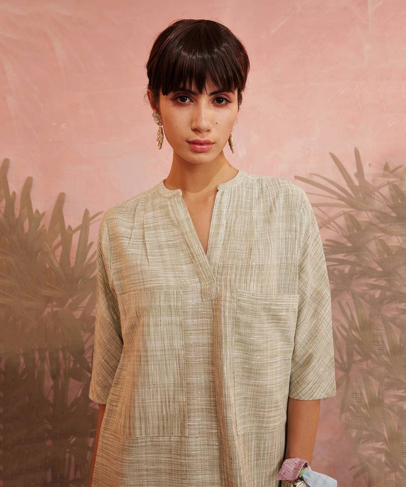 Olive Front Big Pockets Texture Kurta With Pant