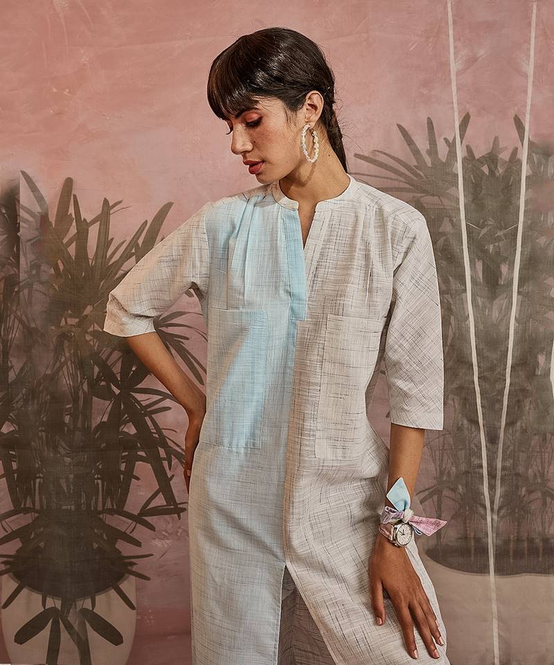 Blue And White Front Big Pockets Contrast Panel Kurta With Pant