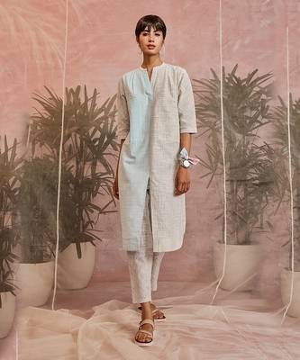 Blue And White Front Big Pockets Contrast Panel Kurta With Pant 1
