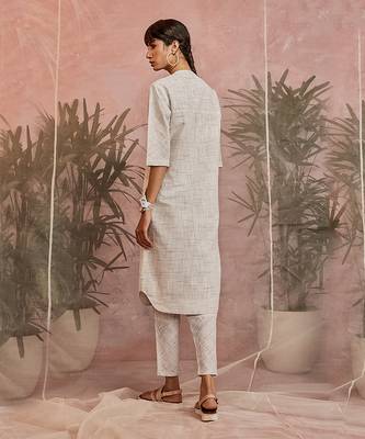 Blue And White Front Big Pockets Contrast Panel Kurta With Pant 5