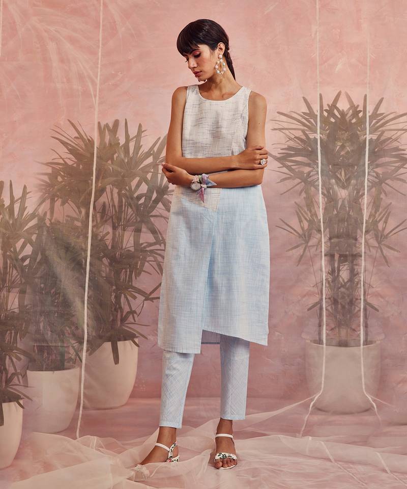 White And Blue Sleeveless Front Overlapping Kurta With Pant