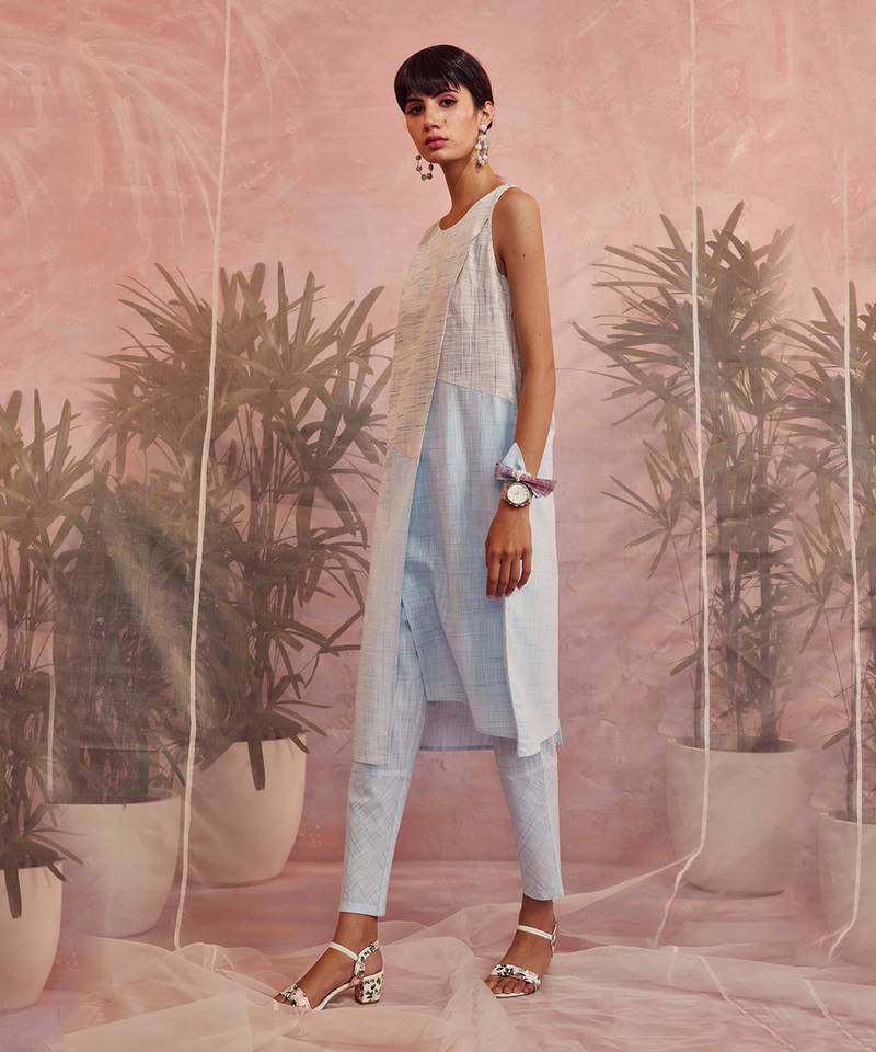 White And Blue Sleeveless Front Overlapping Kurta With Pant