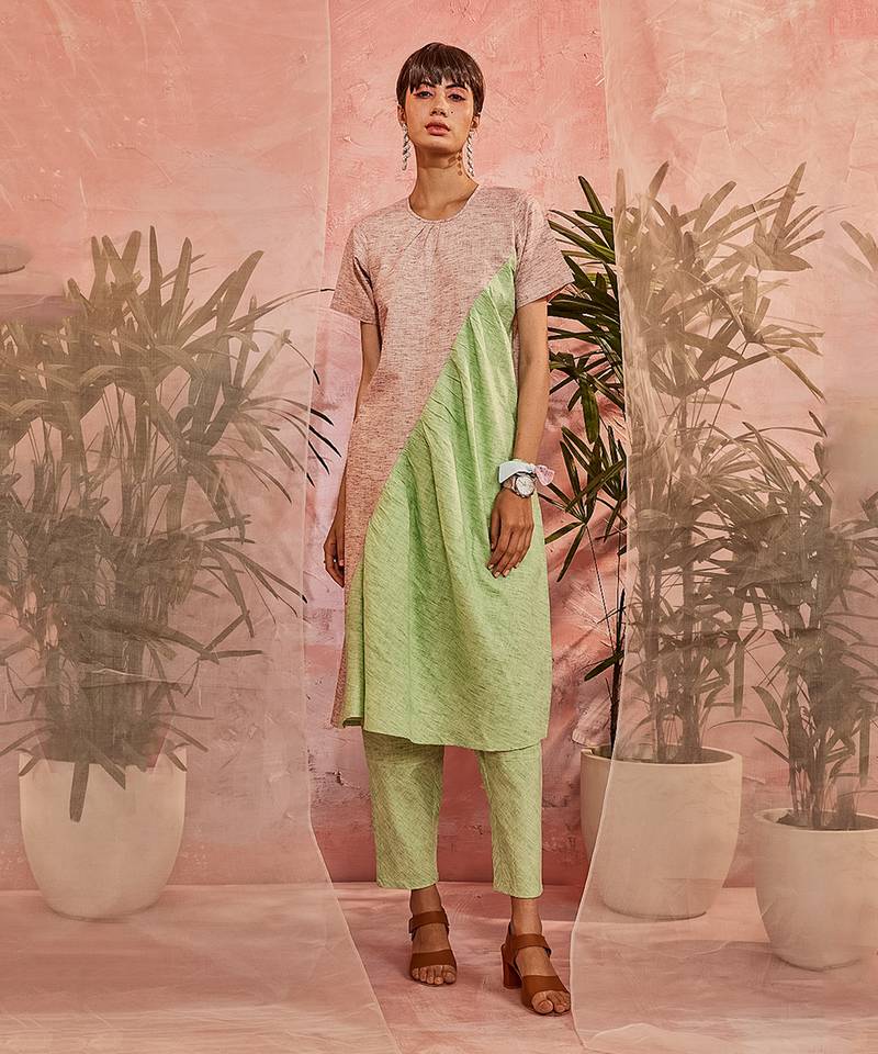 Green And Pink Front Diagonal Gather Kurta With Pant 