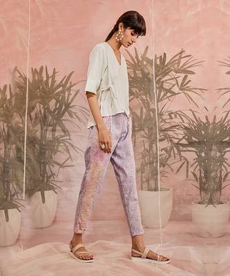 Sprinkled Off-White Top With Multicolored Pant 3