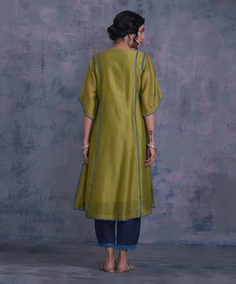 Berry Green Tie-Up Kurta With Side Pleated Salwar  2