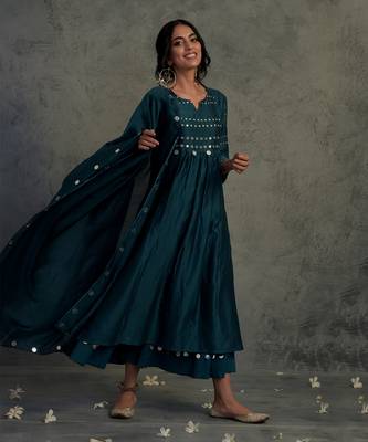 Blue Chanderi Gathered Kurta Set  2
