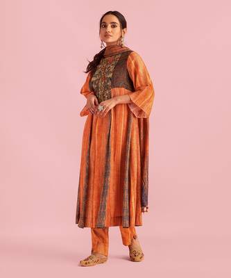Fire Boho Orange Kurta Set With Dupatta 1