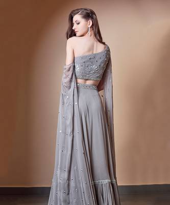 MIRROR WORK FLOWER MOTIF GREY LEHENGA 4