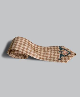 Red Silk  tie 2