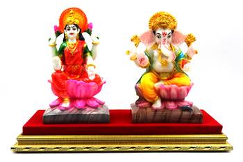 ESVAR STONECRAFT MDF Material Platform with Sculpture of Laxmi Ganesh 1