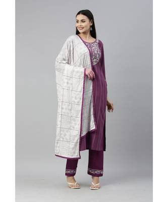 Women Purple  Ruby Cotton Chikankari Kurta with Trousers & With Dupatta 3