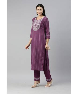 Women Purple  Ruby Cotton Chikankari Kurta with Trousers & With Dupatta 4