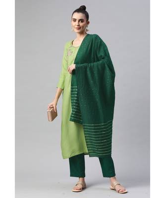 Women Green Pure Weaving Cotton with Sequence Kurta with Trousers & Dupatta 3