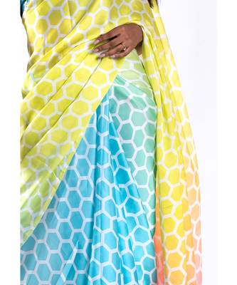 maze digital printed satin georgette saree 3