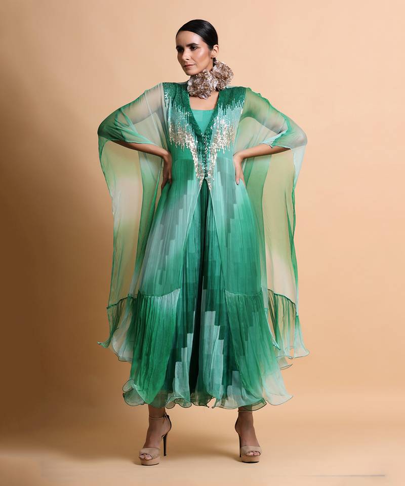Green Leheriya Cape Embroidered Cape
