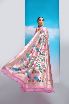 Pink woven organza saree with blouse 3