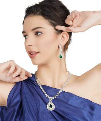 Rhodium Finish Diamonte Necklace Set 1