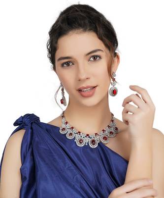Rhodium Finish Diamonte Necklace Set 1