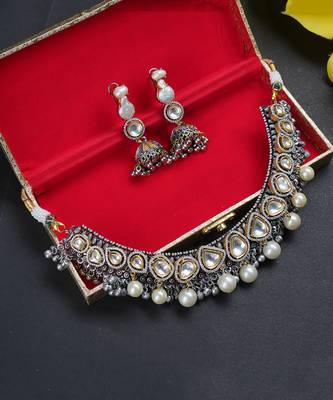 Gold Plated Kundan Necklace Set 2