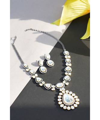 Gold Plated Kundan Long Necklace Set 2