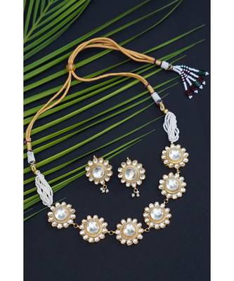 Gold Plated Kundan Necklace Set 3