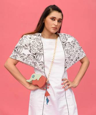 Statement sleeve dress 2