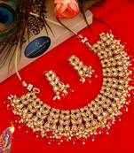 Red zircon   chokers