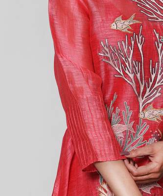 Red Thread Embroidered Kurta Set 3