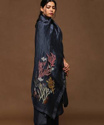 Navy Blue Linen Kurta Set 3