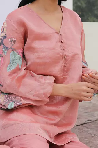 Pink Linen Kurta And Pant Set