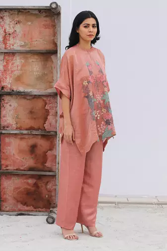 Pink Linen Kurta And Pant Set
