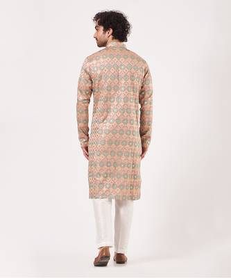 Blush Pink Embroidered Kurta 2