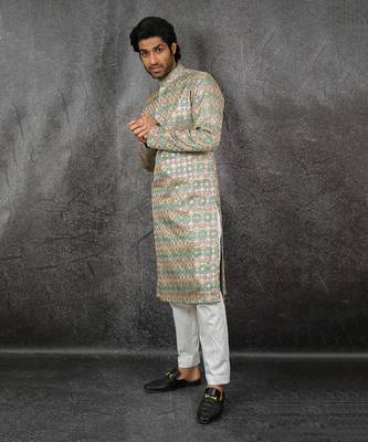 Beige Embroidered Textured Kurta 3