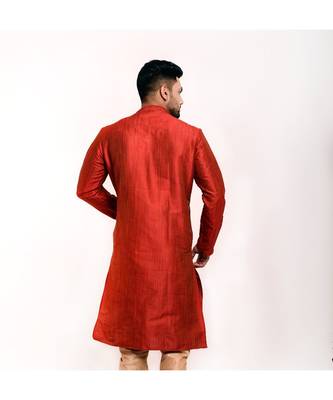 Erach India Men Solid Jacquard Straight Kurta(Maroon) 3
