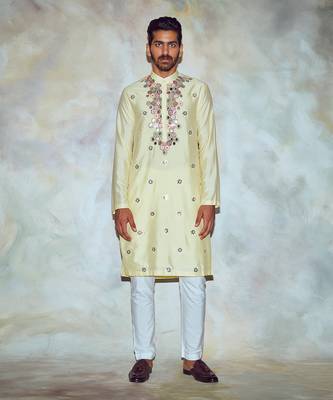 Yellow Hexagon Embroidered Kurta 1