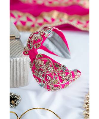 Joey & Pooh X Payal Singhal Gyselle Pink Headband 1