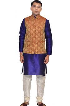 men's Royal Blue Kurta Cream Pyjami With Maroon Jacket