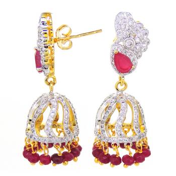 Red pearl earrings 2