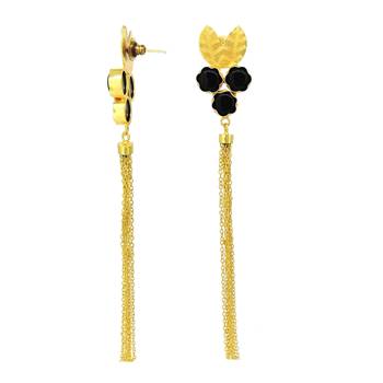 Black pearl earrings 2