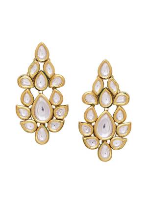 White pearl earrings 3