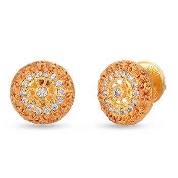 White pearl earrings 2