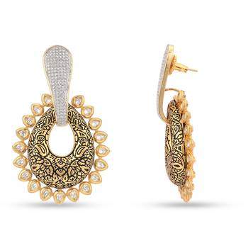 White pearl earrings 2
