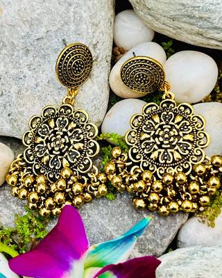 Gold zircon  earrings 3