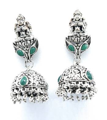 Green zircon  earrings 1