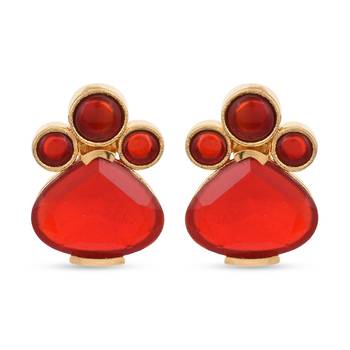 Red pearl earrings 1