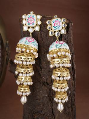 White pearl earrings 1
