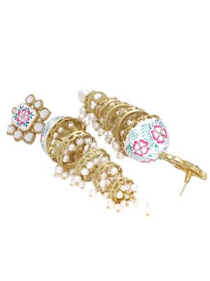 White pearl earrings 4