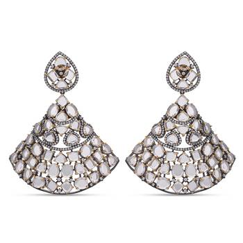 White pearl earrings 2