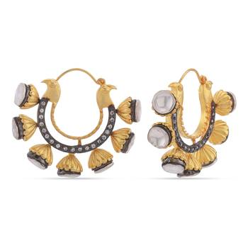 White pearl earrings 3
