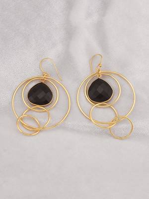 Black pearl earrings 1